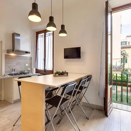 Baldovini Apartment By Mamo Florence-2