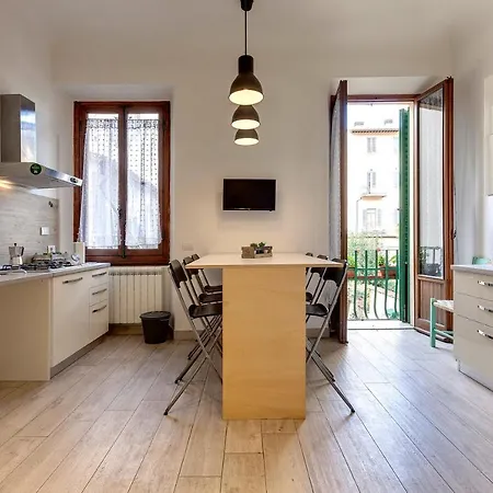Baldovini Apartment By Mamo Florence-2